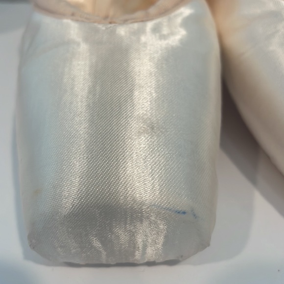 Sansha Recital Pointe Ballet Shoes - Picture 11 of 11